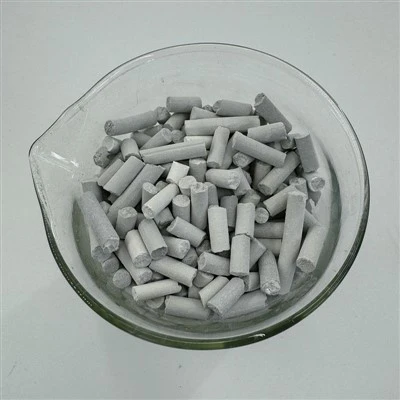 chav tsev kub Ca-Chlorine Remover